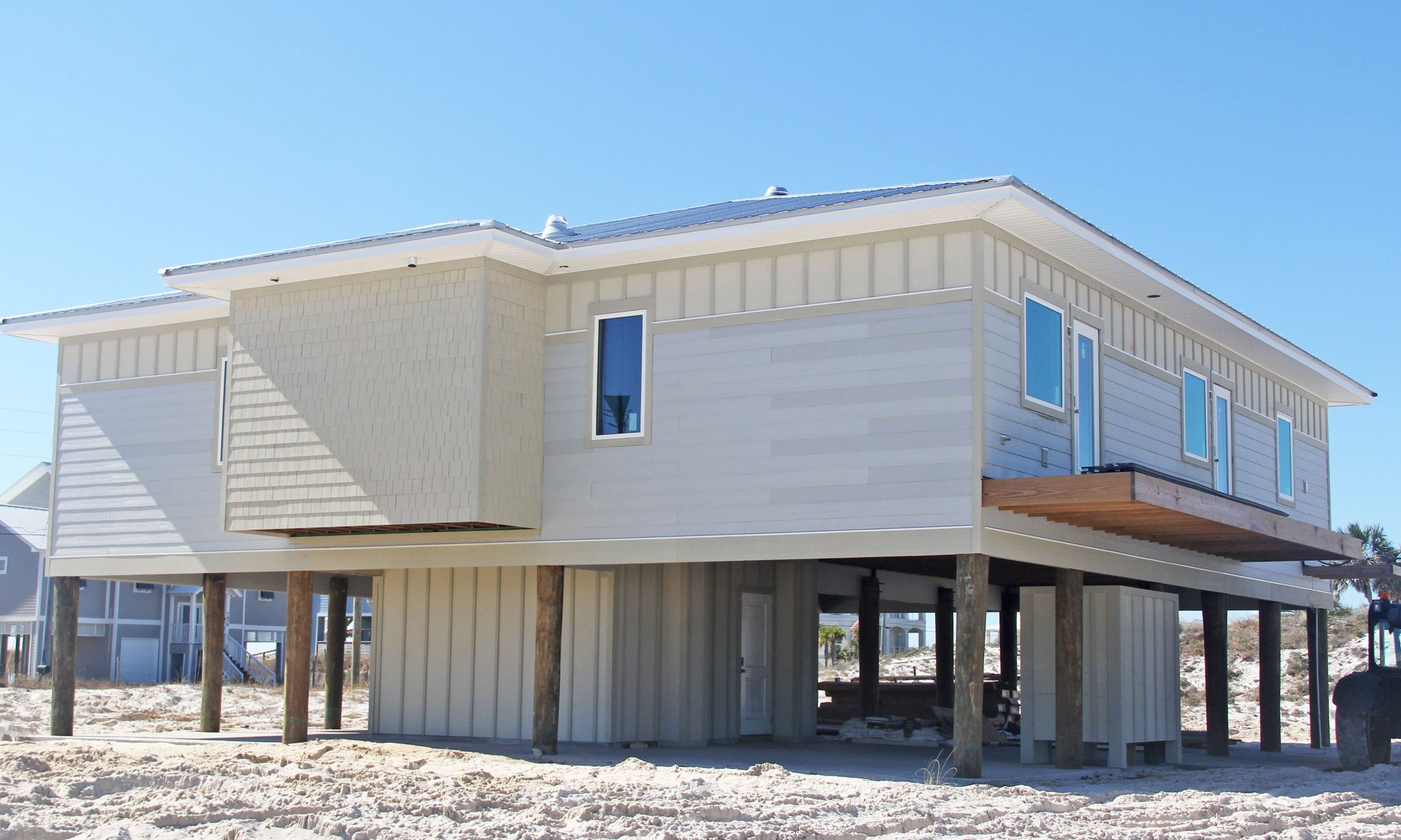 Gomel piling home on Navarre Beach by Acorn Fine Homes