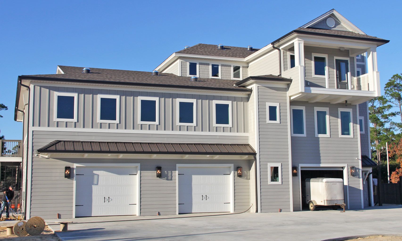 Sonntag storm-tuff residence by Acorn Fine Homes in Gulf Breeze