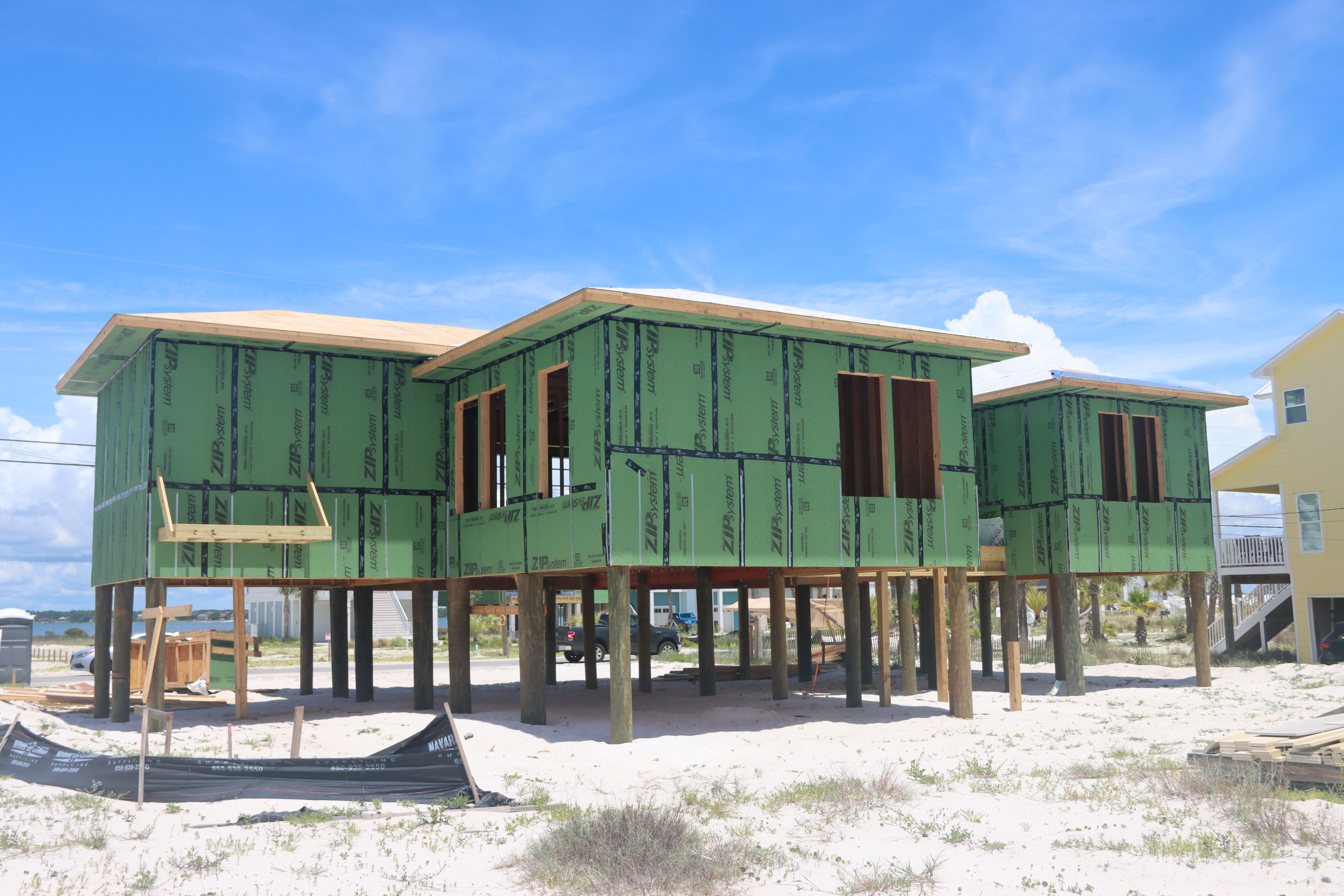 Conway modern coastal piling home on Navarre Beach