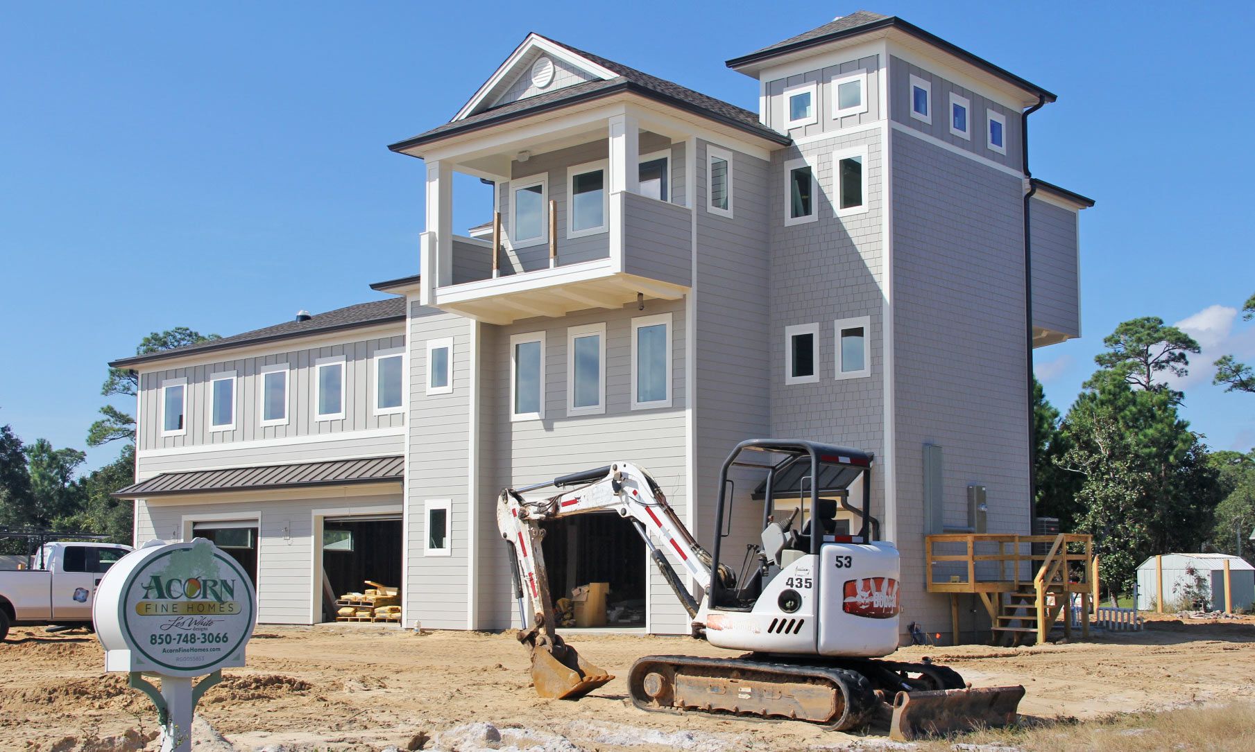 Sonntag storm-tuff residence by Acorn Fine Homes in Gulf Breeze