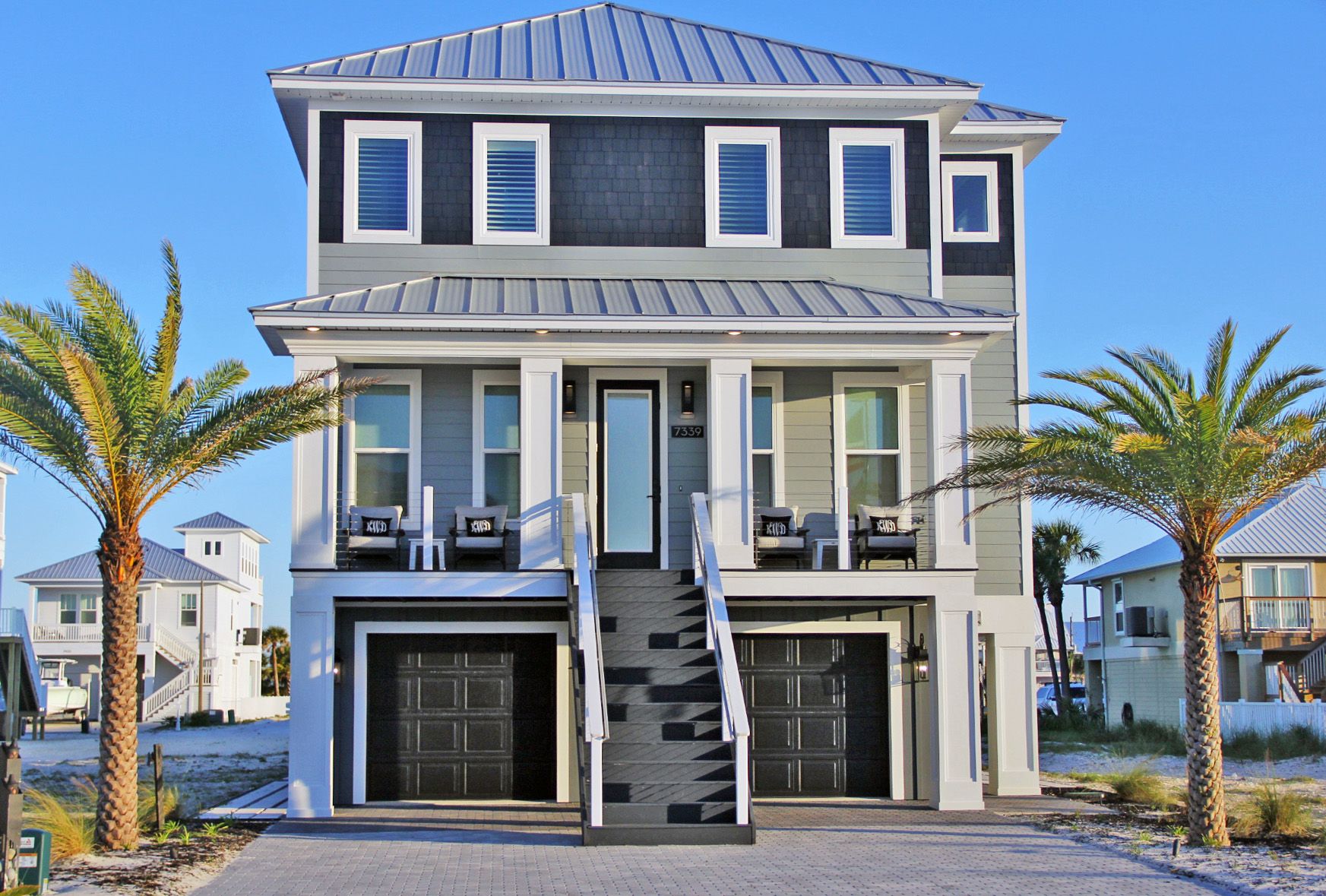 Walker piling home in Navarre Beach by Acorn Fine Homes